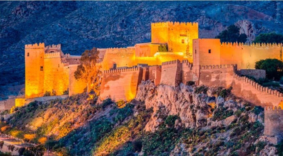 Piso Museo Del Realismo - Catedral - Alcazaba Con Parking Gratis - Super Wifi Apartment Алмерия Екстериор снимка
